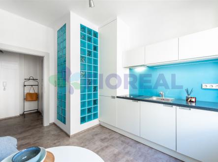 Pronájem bytu, 1+1, 35 m²