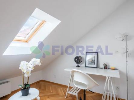 Prodej bytu, garsoniéra, 47 m²