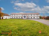 Prodej komerčního objektu, jiný, 2 151 m²