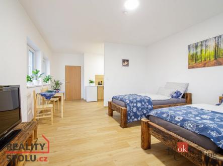 Prodej komerčního objektu, jiný, 2 151 m²