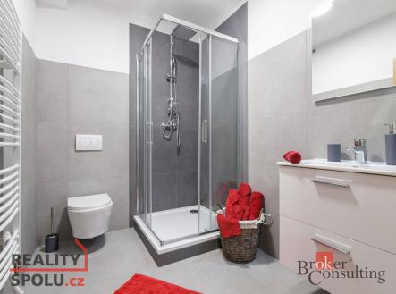 Prodej komerčního objektu, jiný, 2 151 m²