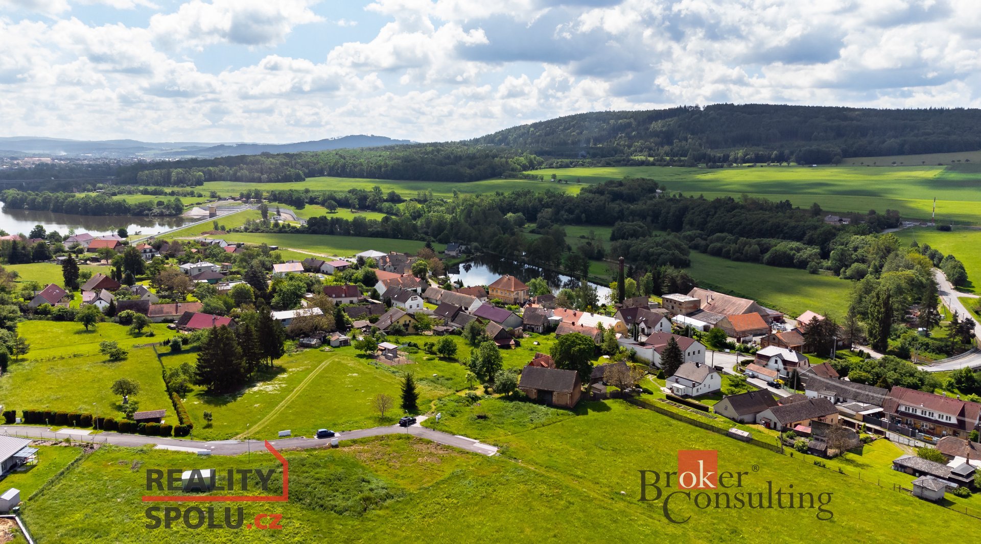 Prodej pozemku 1005 m2 v obci Klabava u Ejpovic