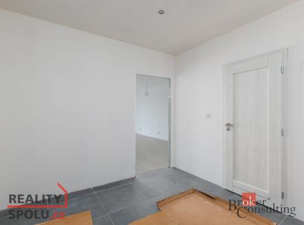 Prodej bytu, 1+kk, 81 m²