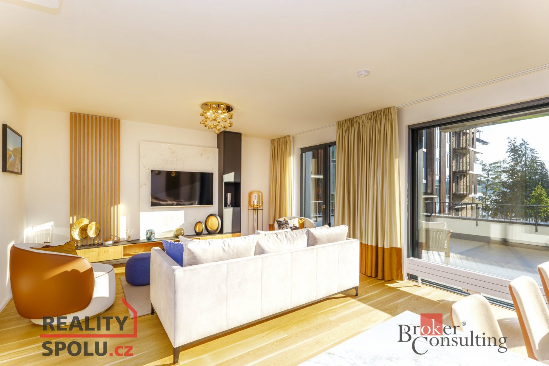 Prodej nádherného bytu 3+KK v resortu Molo Lipno