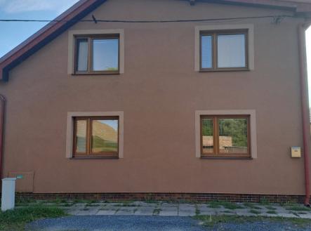 Pronájem bytu, 2+kk, 77 m²