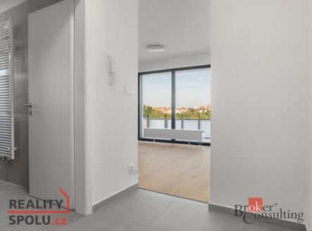 Pronájem bytu, 1+kk, 34 m²