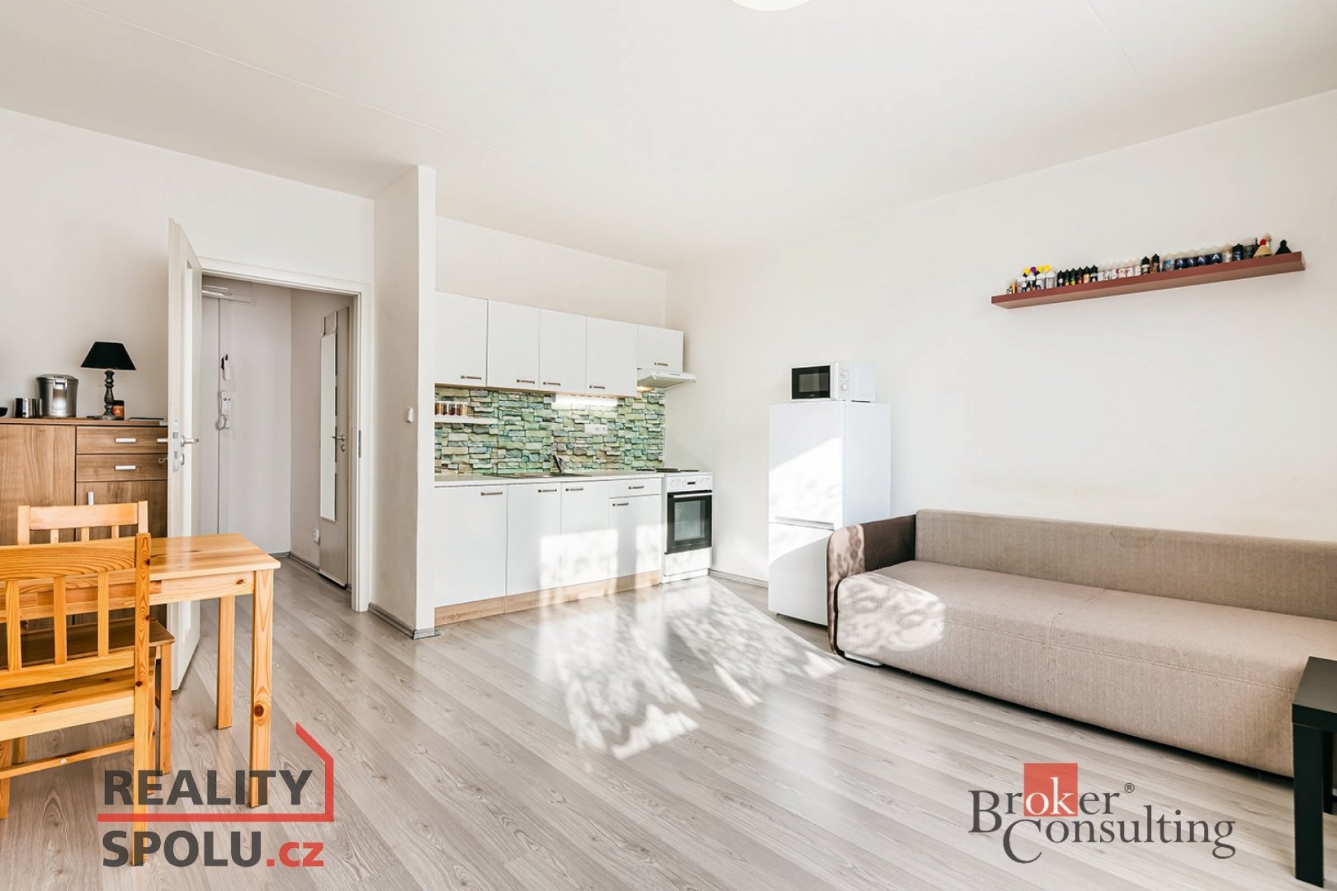 Pronájem, byty/1+kk, 33 m2, Prušánecká 4151/20, Židenice, 62800 Brno-Vinohrady [ID 65934]