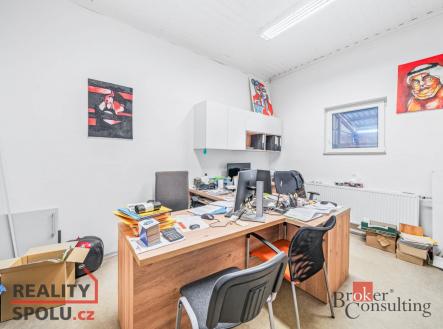 Prodej komerčního objektu, výroba, 8 000 m²