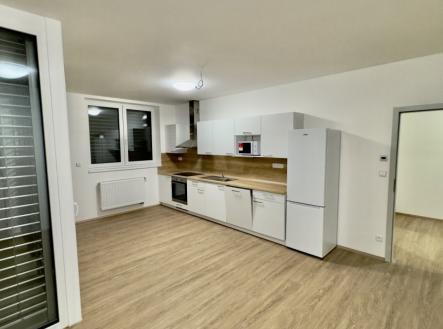 Pronájem - komerční objekt, jiný, 490 m²