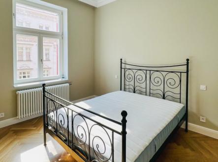 Pronájem bytu, 3+kk, 85 m²