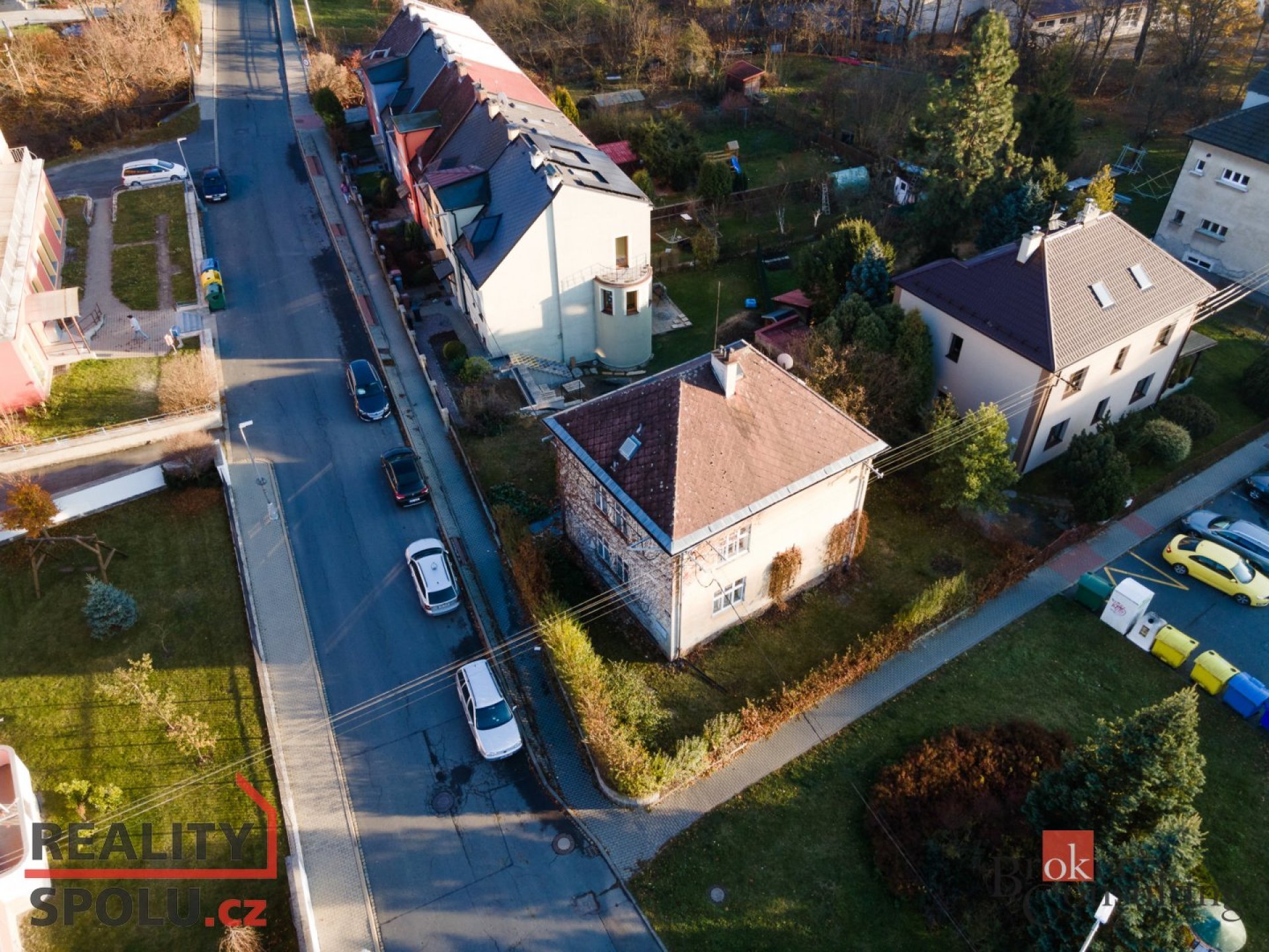 Prodej dvoupodlažního (dvougeneračního) domu, 220 m2, Bruntál, Husova 21