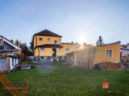 Prodej - dům/vila, 437 m²