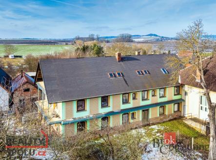 Prodej - dům/vila, 300 m²