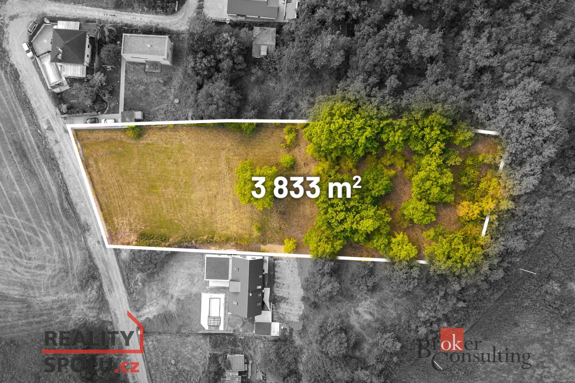 EXKLUZIVNÍ STAVEBNÍ POZEMEK NA OKRAJI BEROUNA – 3 833 m²