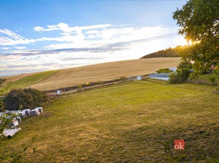 Prodej pozemku pro bydlení, 3 833 m²