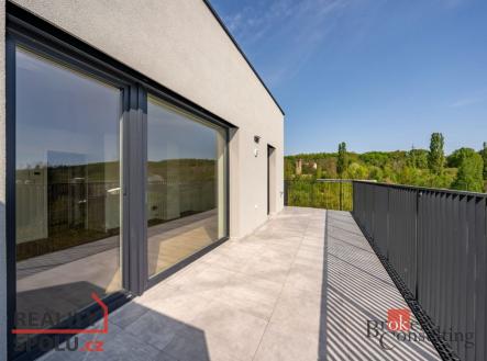 Pronájem bytu, 3+kk, 73,9 m²
