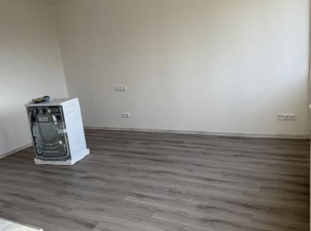 Pronájem bytu, 1+kk, 27 m²