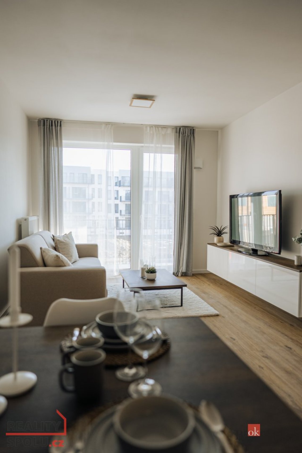 Luxusní byt 2+kk s terasou či balkónem a parkováním v Kladně – skvělá volba pro moderní bydlení