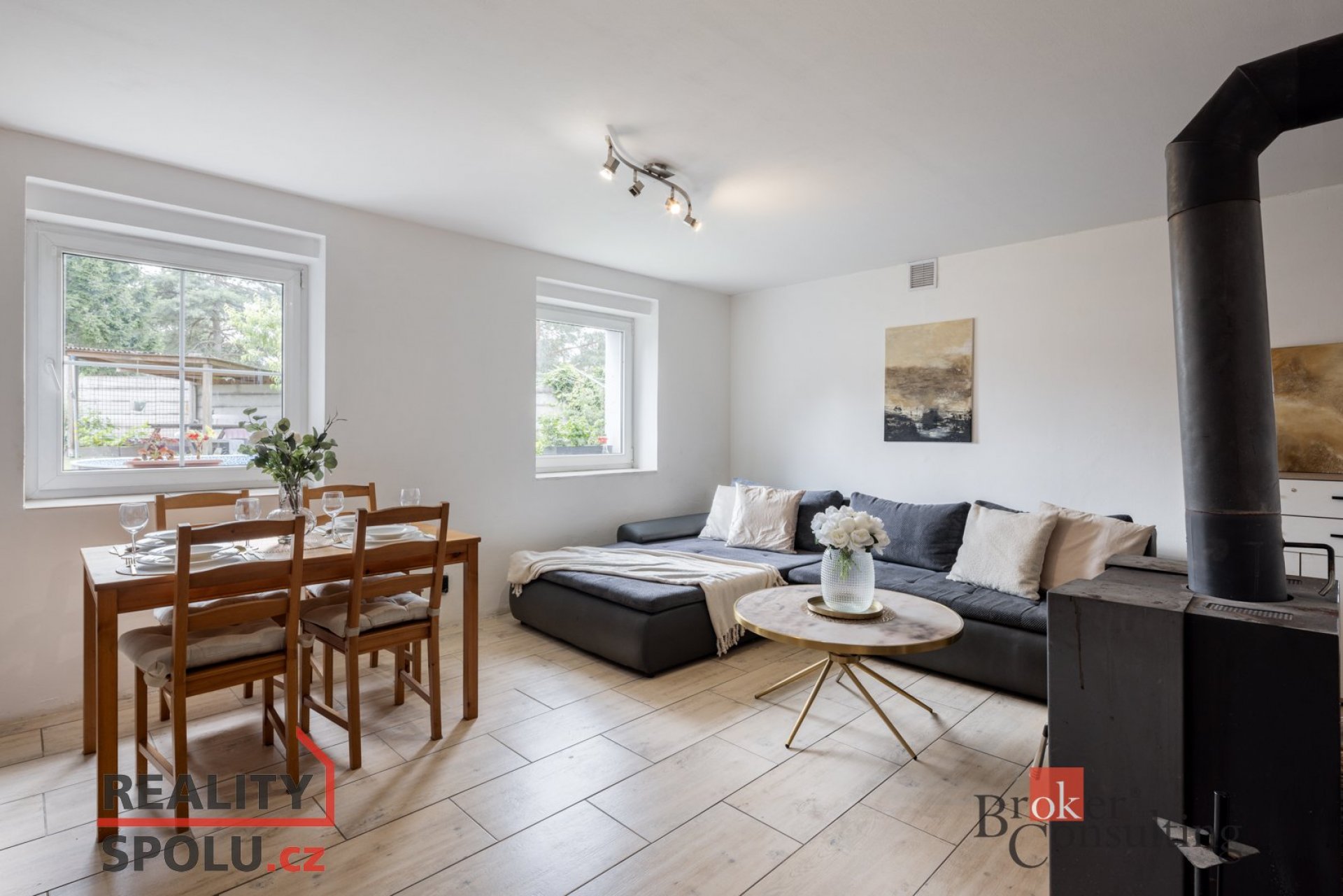 Prostorný rodinný dům 5+1 v Benešově u Prahy