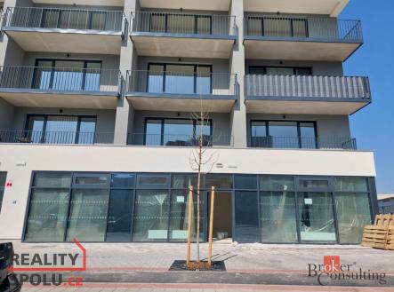 Pronájem - komerční objekt, jiný, 182 m²