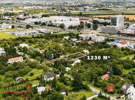 Prodej pozemku pro bydlení, 1 204 m²