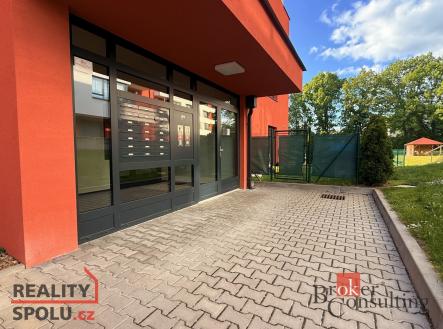 Pronájem bytu, 2+kk, 44 m²