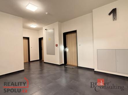Pronájem bytu, 2+kk, 44 m²