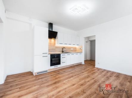 Pronájem bytu, 2+kk, 37,5 m²