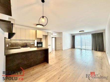 Pronájem bytu, 2+kk, 72 m²