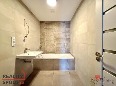 Pronájem bytu, 2+kk, 72 m²