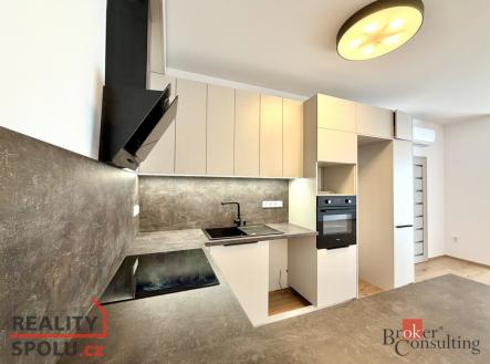 Pronájem bytu, 2+kk, 72 m²