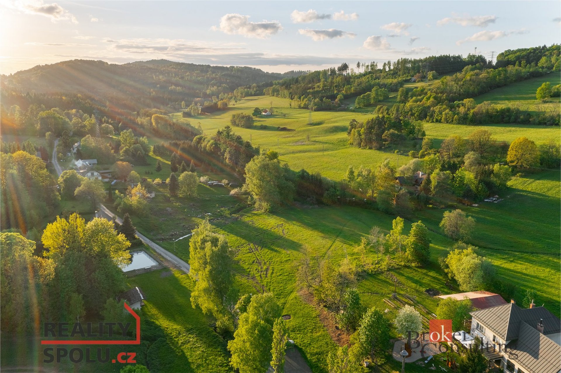 Prodej, pozemky/bydlení, 1441 m2, Tuhaň 30, 51251 Stružinec, Semily [ID 72031]