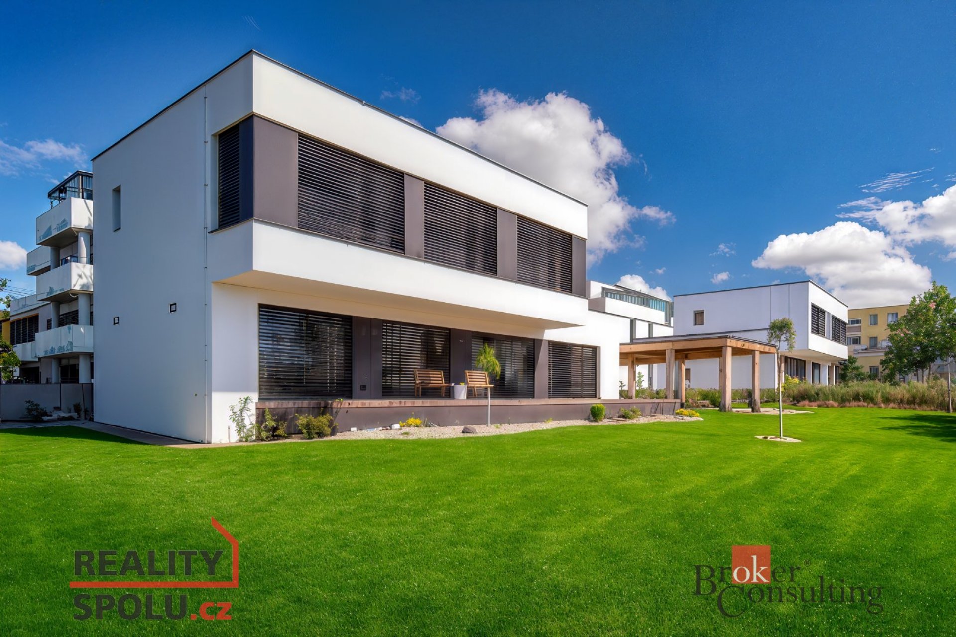 Moderní novostavba 5KK v Praze 5 - Řeporyjích