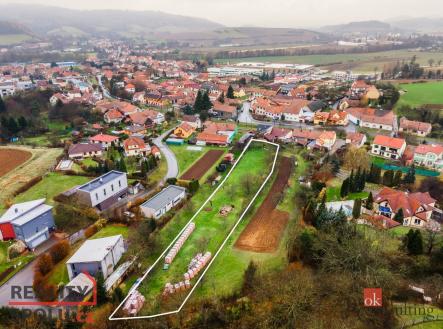 Prodej pozemku pro bydlení, 2 214 m²