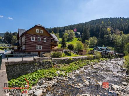 Prodej komerčního objektu, jiný, 526 m²