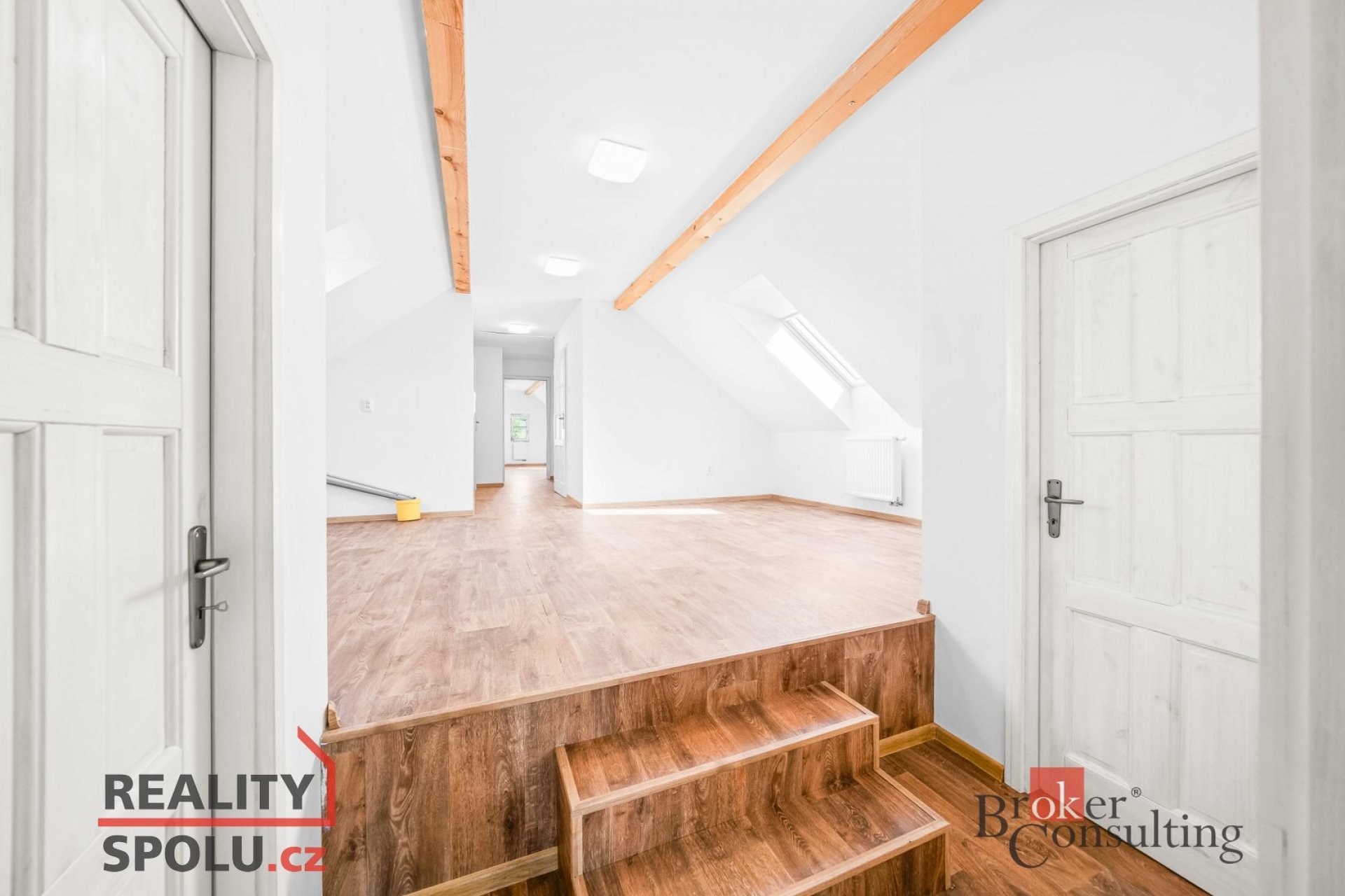 Prodej, domy/rodinný, 235 m2, 33701 Litohlavy, Rokycany [ID 72832]