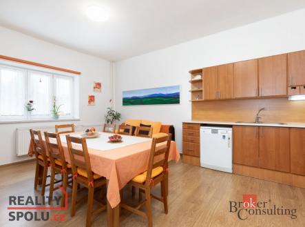 Prodej domu/vily, 211 m²