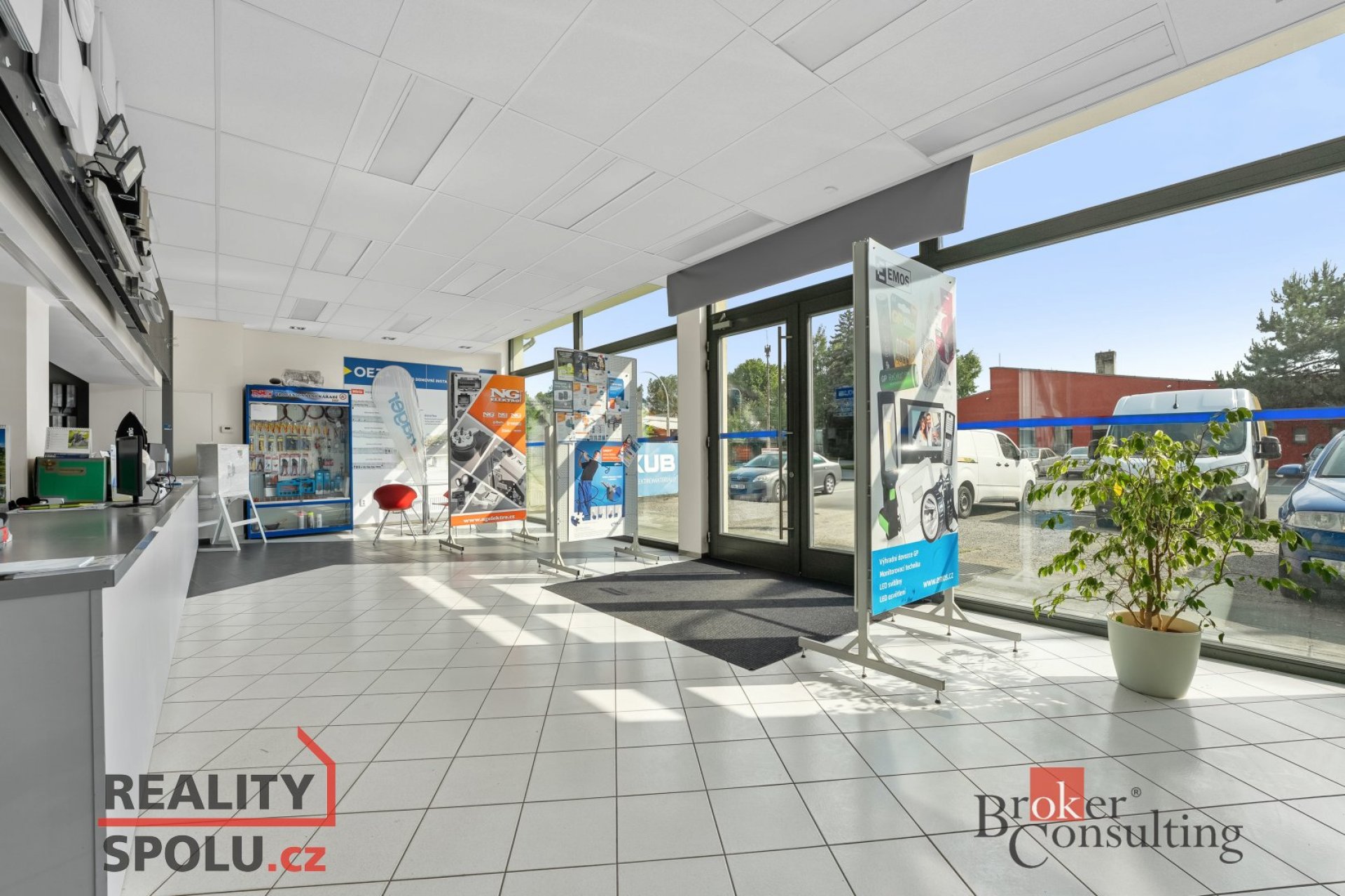 Pronájem, komerční/obchodní prostory, 480 m2, Bieblova 344/8, Slezské Předměstí, 50003 Hradec Králov