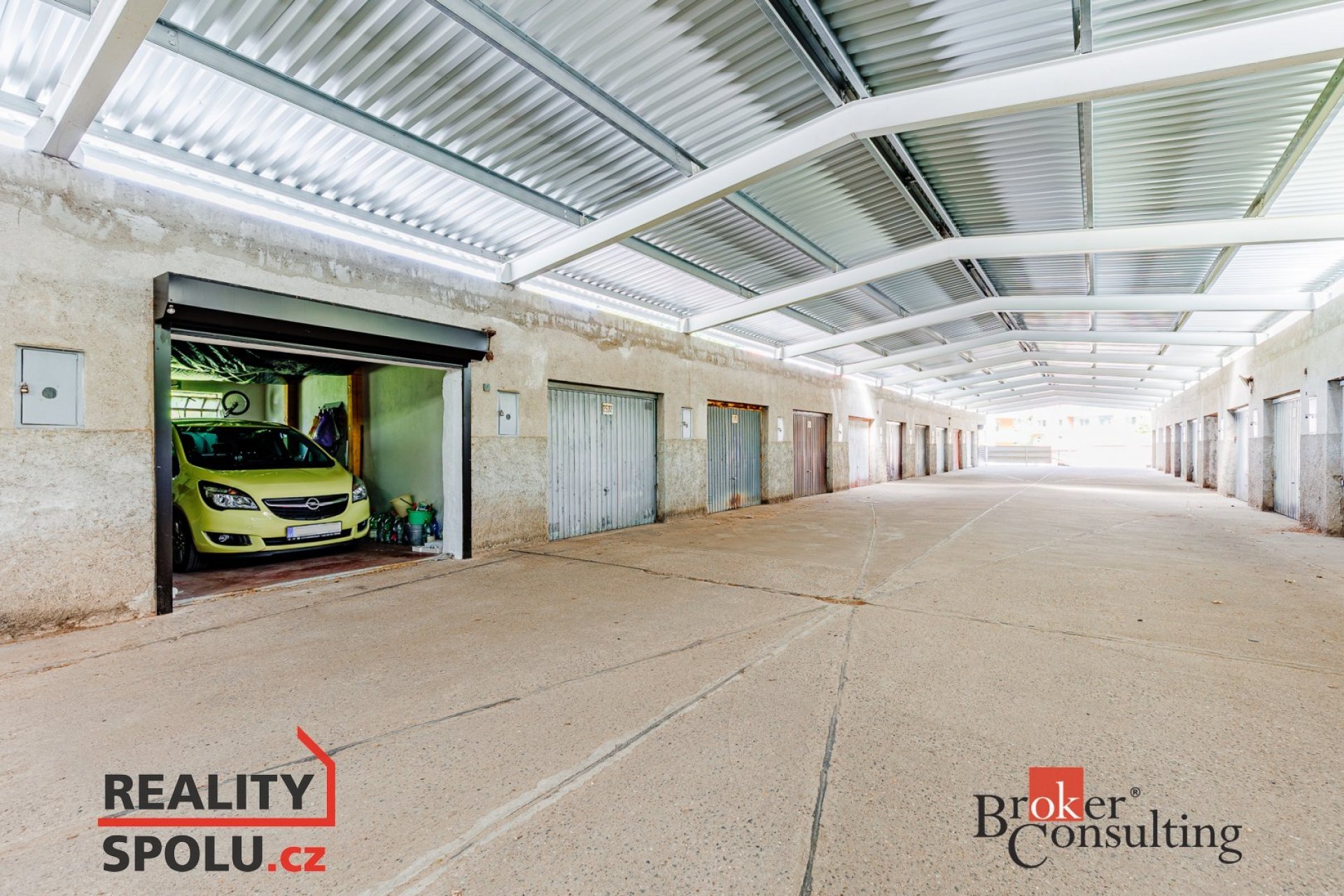 Převod dr. podílu, ostatní/garáž, 25 m2, Jihlava, Jihlava [ID 73652]