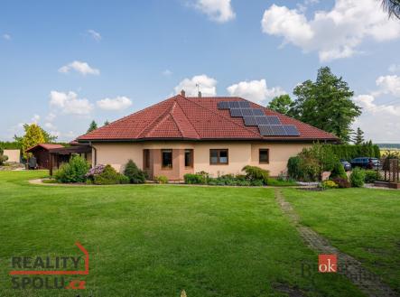 Prodej - dům/vila, 221 m²