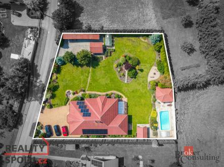 Prodej - dům/vila, 221 m²