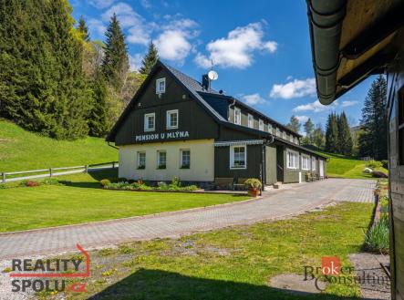 Prodej komerčního objektu, jiný, 528,64 m²