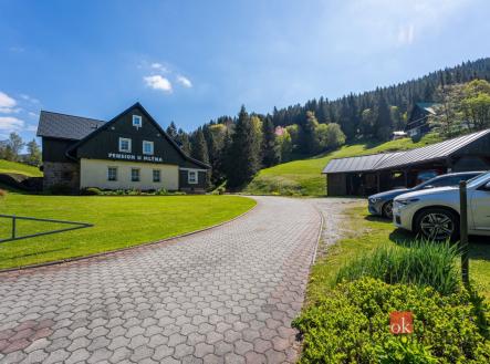 Prodej komerčního objektu, jiný, 528,64 m²