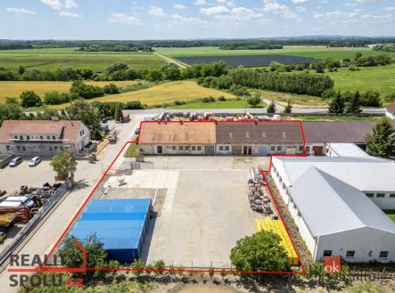 Pronájem komerčního objektu, sklad, 458 m²