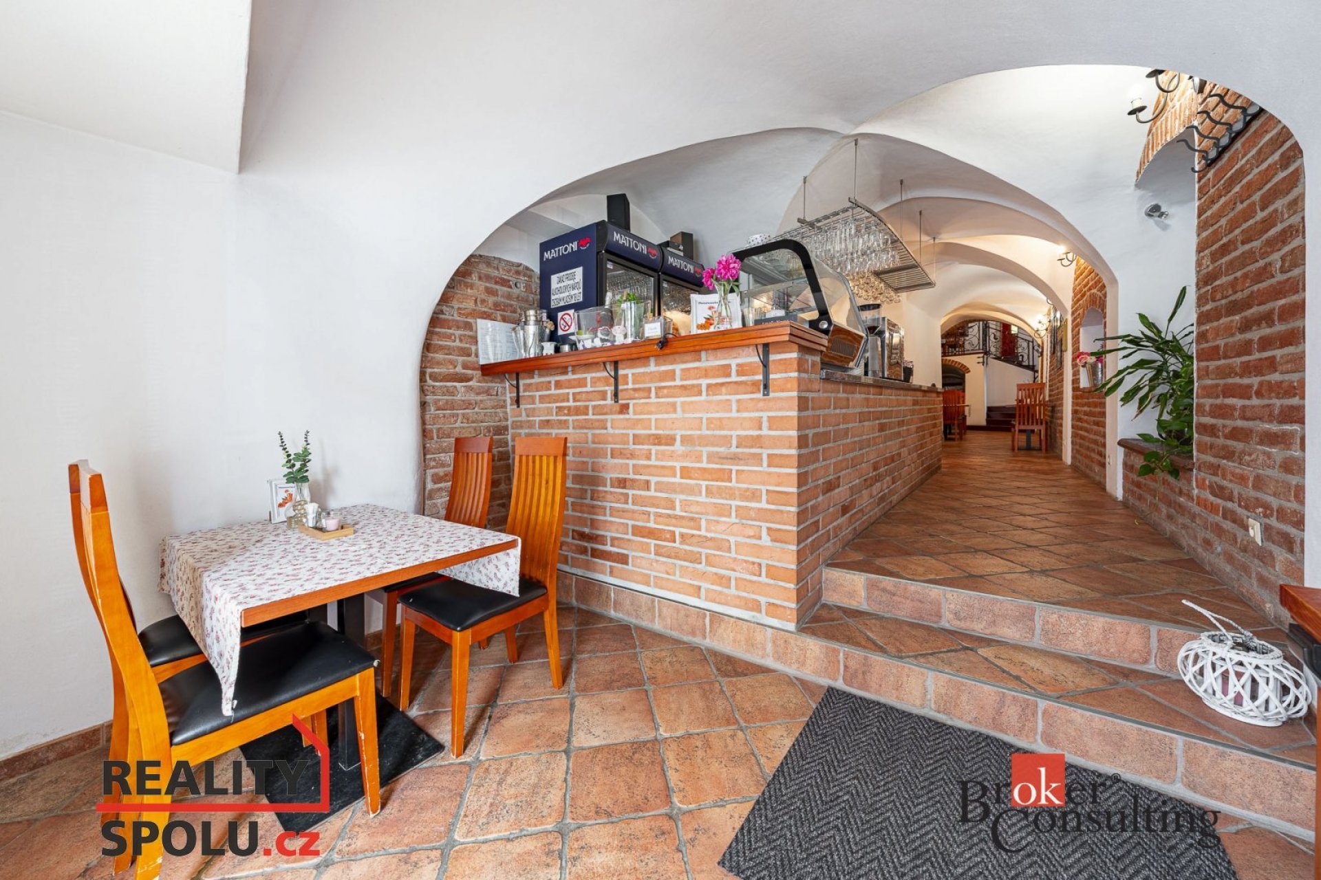 Prodej komerčního domu s možností bydlení – „Na Kovárně“