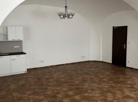 Pronájem komerčního objektu, administrativní budova, 44 m²