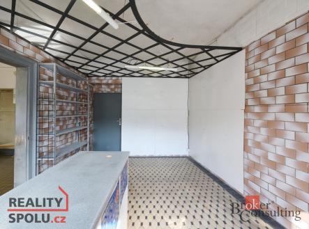 Pronájem komerčního objektu, jiný, 58 m²