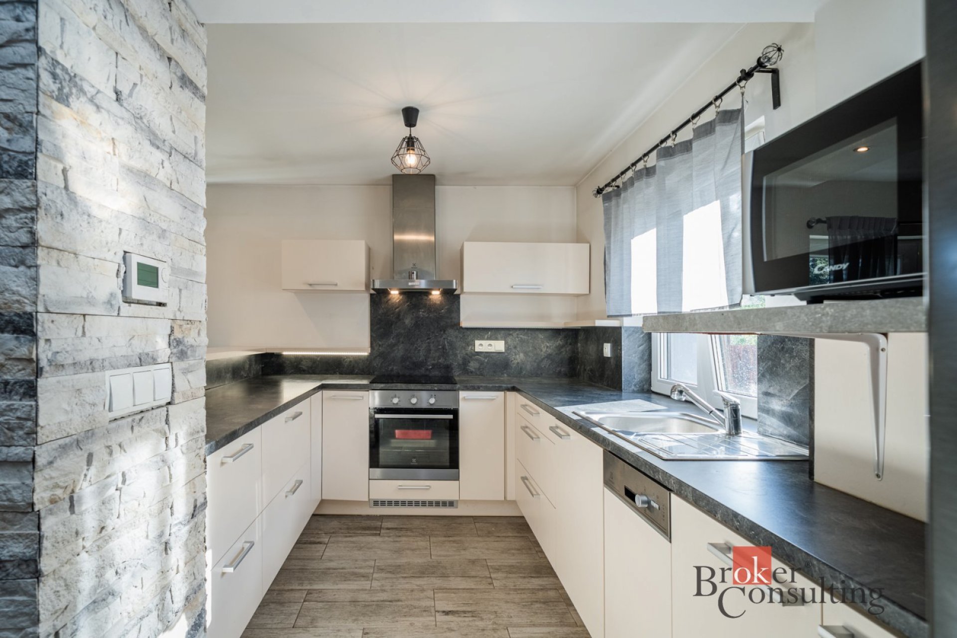 Prodej, domy/rodinný, 143.5 m2, Sluneční 233, 25722 Nespeky, Benešov [ID 75772]