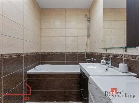 Pronájem bytu, 3+kk, 76 m²