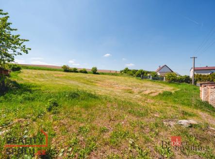 Prodej pozemku pro bydlení, 2 037 m²